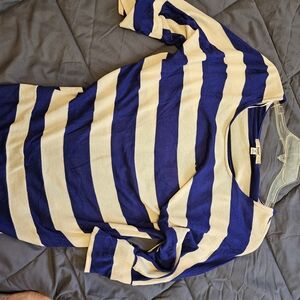 Blue and Cream Striped Dolman Tunic 3/4 Sleeve.